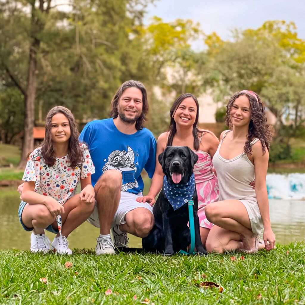 Na imagem Família Socializadora